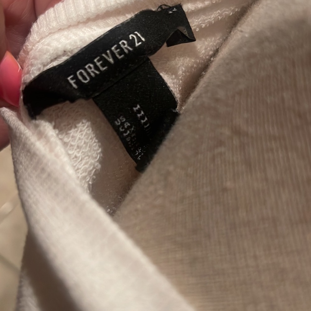Rainbow sweater Forever 21 - Picture 3 of 3